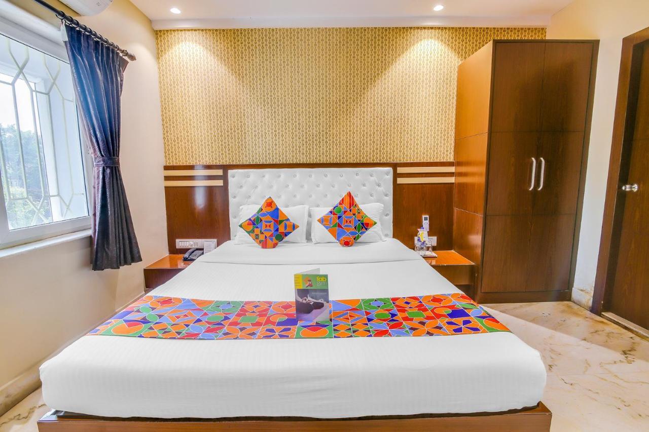 Fabhotel Luxor - Nr Acropolis Mall Jādabpur 外观 照片